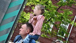 Челябинцы собрались на Кировке, чтобы отметить День Победы