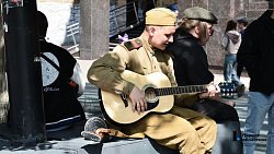 Челябинцы собрались на Кировке, чтобы отметить День Победы