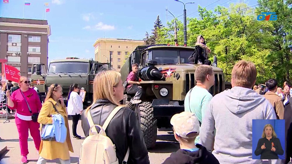 В Челябинске выставили машины ВОВ и СВО