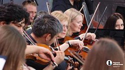 Юлия Чичерина выступила в Челябинске в честь 80‑летия Великой Победы