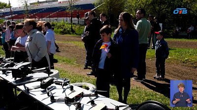 В Копейске проходит аэрокосмический фестиваль