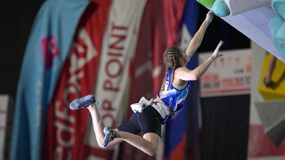 Скалолазки из Миасса стали призерами международного турнира в Москве