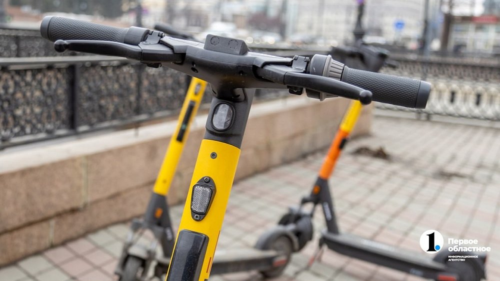 В Челябинске следователи изымают электросамокаты с улиц города