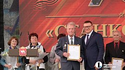 В Челябинске появился памятник инженеру