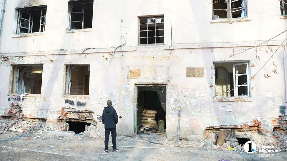 В Челябинске все расселенные аварийные дома будут огораживать заборами