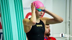 Знаменитый Александр Попов открыл всероссийский турнир по плаванию в Челябинске