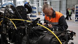 Алексей Текслер открыл новый сборочный корпус автозавода «Урал»