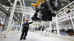 Алексей Текслер открыл новый сборочный корпус автозавода «Урал»