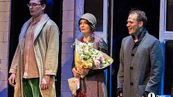 Челябинцам показали первый в России кукольный спектакль «Зойкина квартира»