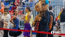 Турнир по спортивным бальным танцам в Копейске собрал более 800 участников