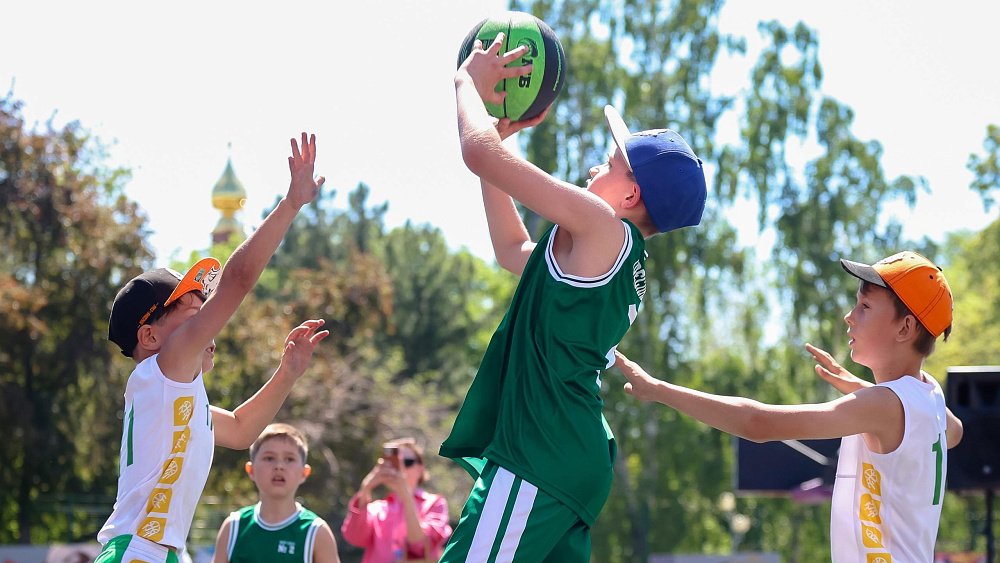 Более 3000 детей собрал проект «Минибаскет» в Челябинской области