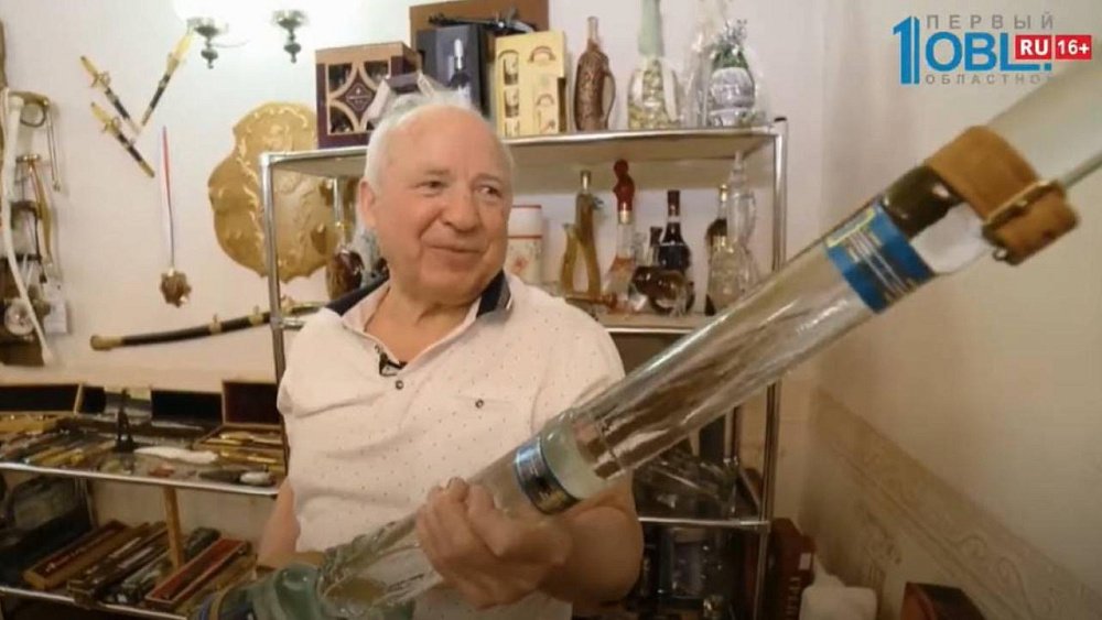 В Челябинске теперь есть сквер имени Суркова