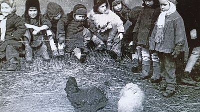 Дед Мороз в годы войны приносил челябинским детям шоколадные бомбы с игрушками