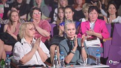 «Сочетание гламура и гадости»: какую одежду делают молодые дизайнеры из Челябинска