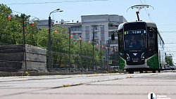 Центр Челябинска «утонул» в перекрытиях дорог