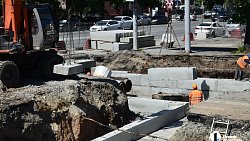 Центр Челябинска «утонул» в перекрытиях дорог