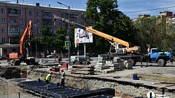 Центр Челябинска «утонул» в перекрытиях дорог