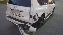 Мотоциклиста увезли в больницу после тройного ДТП в Челябинске