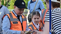 Полиция поздравила челябинских ребятишек с Днем защиты детей