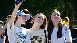 Полиция поздравила челябинских ребятишек с Днем защиты детей