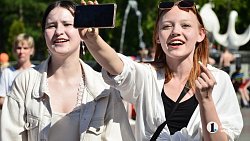 Полиция поздравила челябинских ребятишек с Днем защиты детей