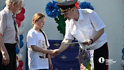 Полиция поздравила челябинских ребятишек с Днем защиты детей