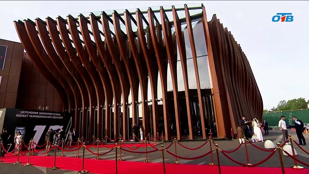 Максим Шабанов — в символической сборной сезона КХЛ