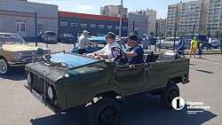 В Челябинске поздравили ребятишек из семей участников СВО с Днем защиты детей