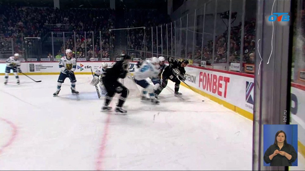 Семён Дер-Аргучинцев остается в «Тракторе»