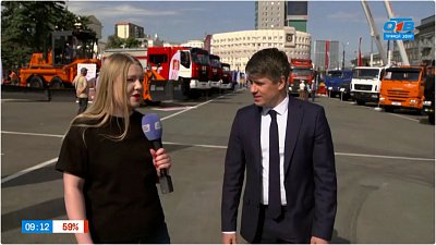Парад дорожной техники в «Прямом включении»