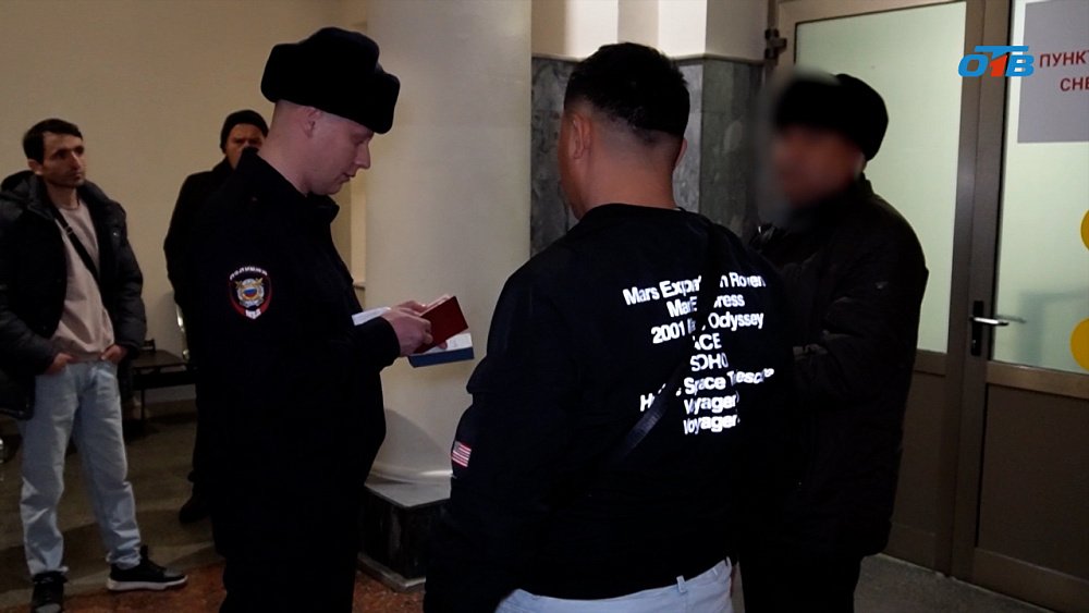 В Челябинском аэропорту проверили более 80 гостей из ближнего зарубежья