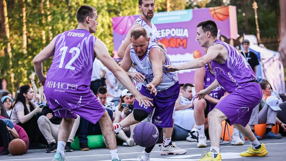 В Челябинске завершился четвертый благотворительный медиатурнир «АнгелБаскет»