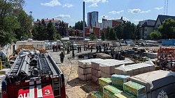 На строящейся высотке в центре Челябинска произошел пожар