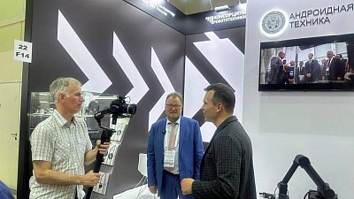 Южноуральский производитель роботов представил новые разработки на выставке в Москве