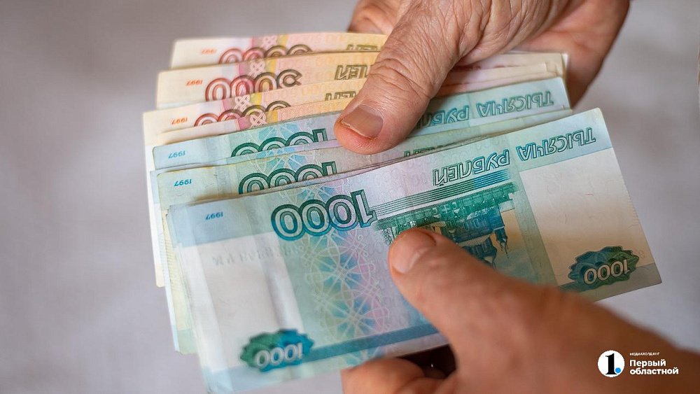 В России ввели штрафы до полумиллиона рублей за продажу энергетиков детям