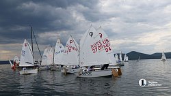 Более сотни экипажей вышли на старт парусной регаты путешественника Федора Конюхова