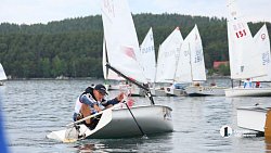 Более сотни экипажей вышли на старт парусной регаты путешественника Федора Конюхова