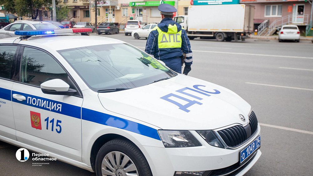 В Челябинске трамвай столкнулся с грузовиком