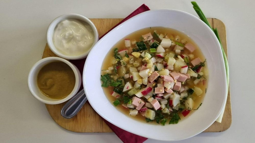 Заправленная окрошка хранится лишь несколько часов