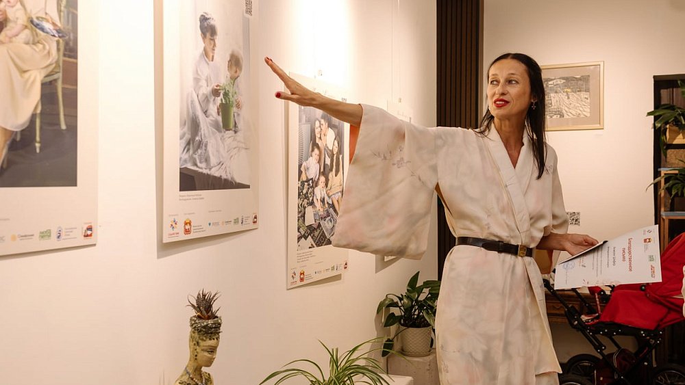 В Челябинске открылась выставка семейных фотографий