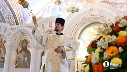 Челябинцы выстроились в очередь к мощам святителя Тихона
