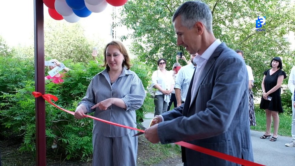 Состоялось торжественное открытие новой модельной библиотеки