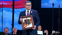 Алексей Текслер наградил выдающихся южноуральцев в День России
