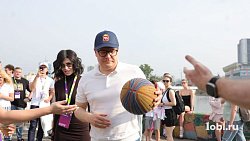 Алексей Текслер и его семья посетили VK Fest в Челябинске