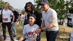 Алексей Текслер и его семья посетили VK Fest в Челябинске