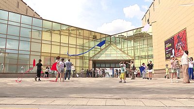 В Челябинске в День России запустили воздушных змеев