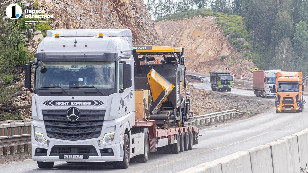 Федеральные трассы в Челябинской и Курганской областях закрыли для большегрузов из‑за жары
