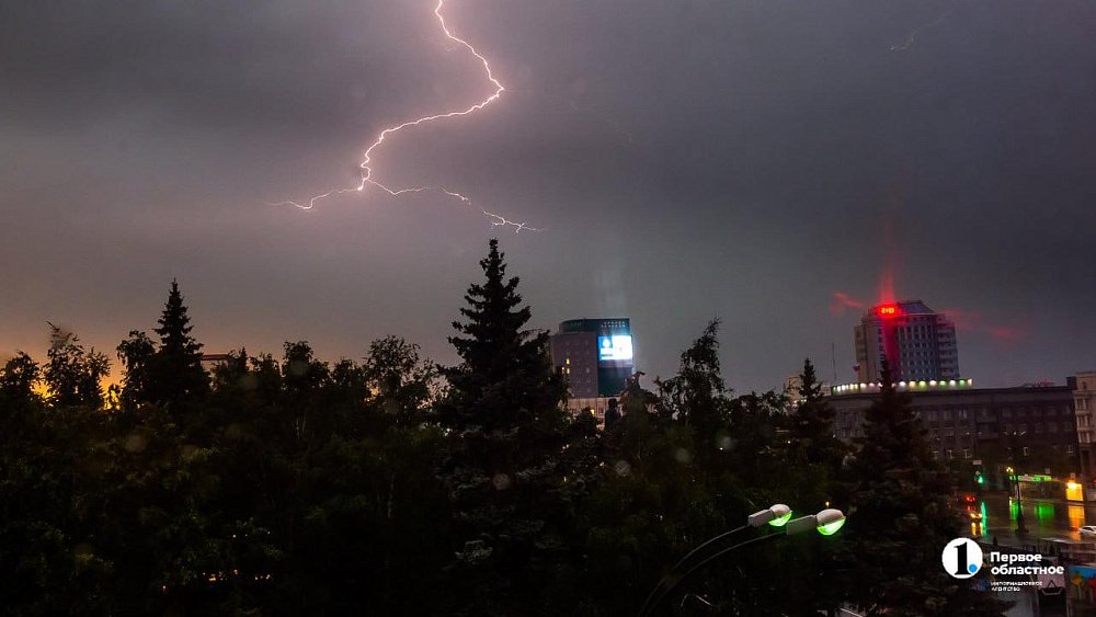 Жителей Челябинской области предупредили о грозах с градом с 17 по 20 июня