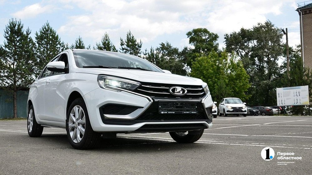 Многодетные семьи из Челябинской области получают выплату на автомобиль