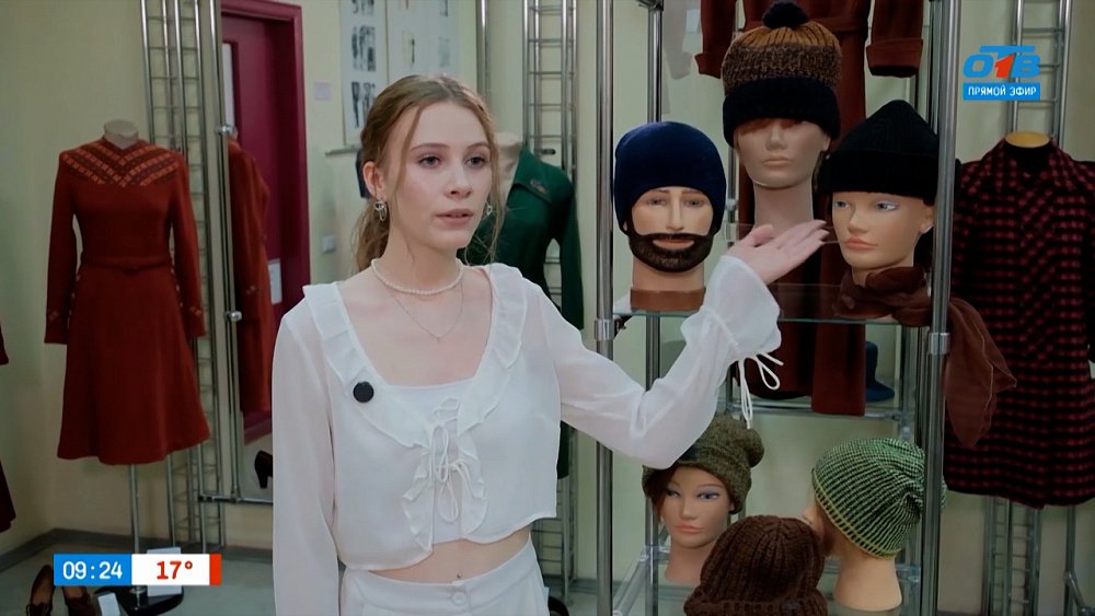 Шапочка БИНИ в рубрике «От сабо до жабо»